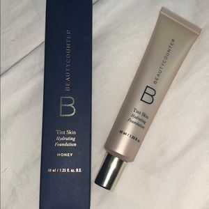 Beautycounter Tint Skin Hydrating Foundation
